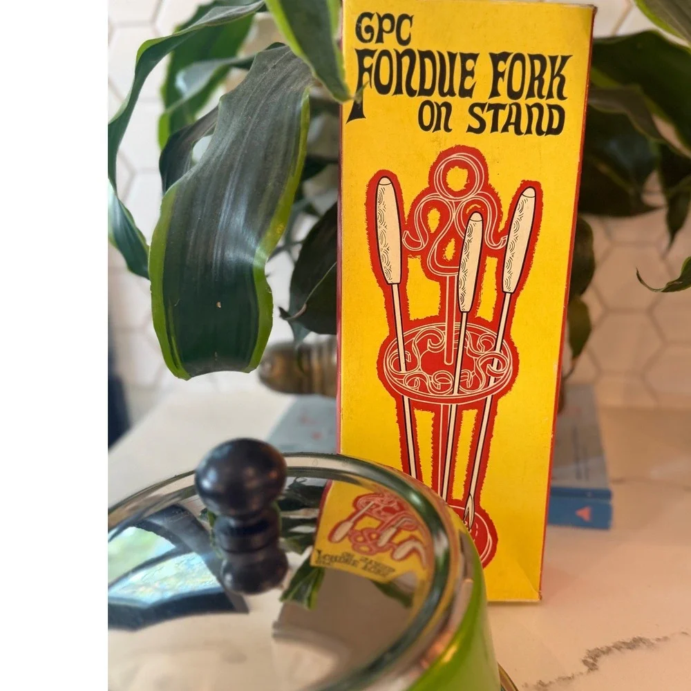Vintage 1970s Fred Roberts Co Avocado Green Enamel Fondue Set & Fork Set Japan